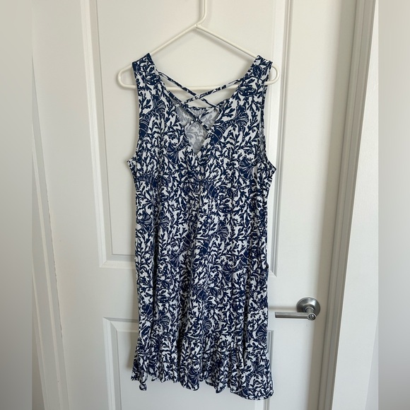 Lilly Pulitzer Kristin Flounce Dress - Picture 3 of 3